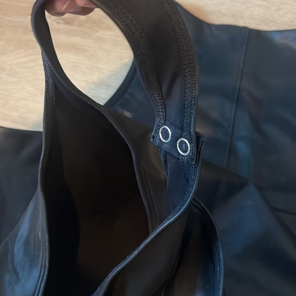 Good American Faux Leather Bodysuit sz 4 - Picture 9 of 10